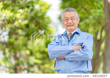 Work clothes senior fresh green male 98528857