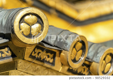 Nikko Toshogu Shrine on a clear winter day The tiles of the head office Nikko City, Tochigi Prefecture Nikko Toshogu Shrine on a clear winter day The tiles of the head office Nikko City, Tochigi Prefecture 98529102