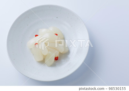 Sweet and sour pickled scallions from the sand dunes Tottori prefecture Tottori sand dunes Sweet and sour pickled scallions from the sand dunes Tottori prefecture Tottori sand dunes 98530155
