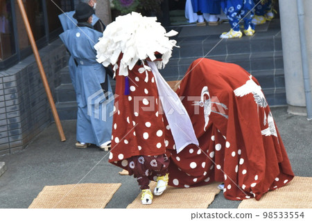 Toba Osatsu Lion Dance Toba Osatsu Lion Dance 98533554
