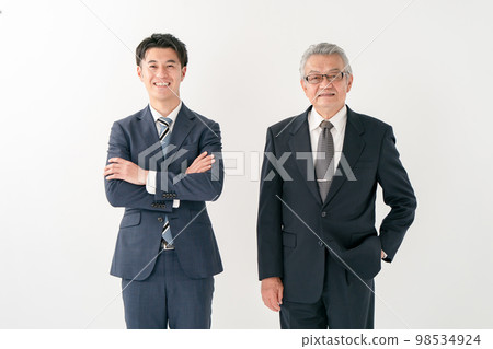 商人 2 父母和孩子 商人 2 父母和孩子 98534924