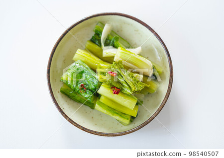 Nozawana pickles on white background 98540507