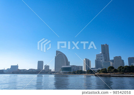 Urban landscape of Minato Mirai 98542058
