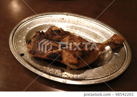 香川縣丸龜市的帶骨雞日鳥 98542201