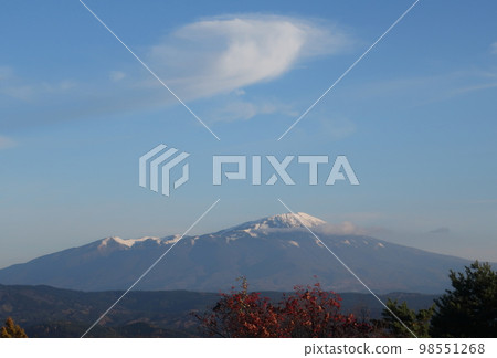 秋天的鳥海山及其周邊地區 98551268