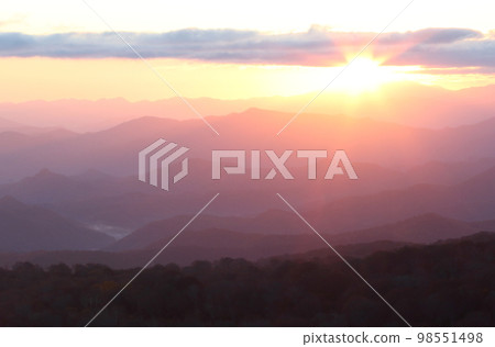 Mt. Chokai and its surroundings in autumn 98551498