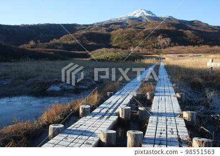 Mt. Chokai and its surroundings in autumn Mt. Chokai and its surroundings in autumn 98551563