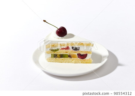 cherry, slice of cake 98554312