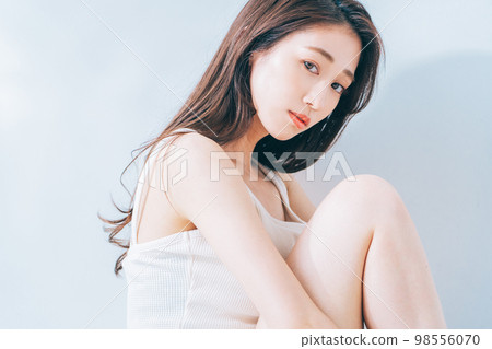 Beauty image 98556070