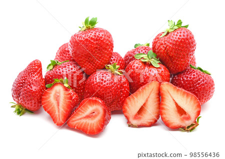 Strawberries (Hakata Amaou) 98556436