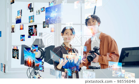 Creative image 98556846
