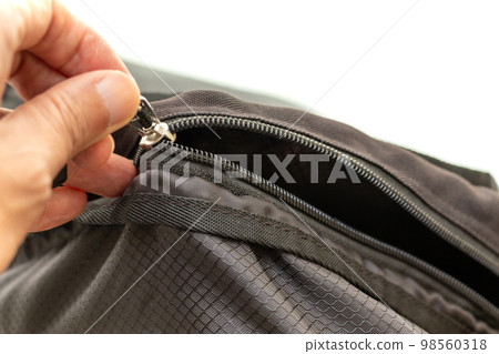 bag zipper 98560318