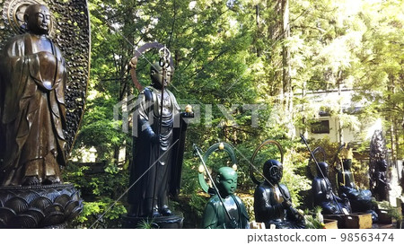 高野山/奧之院、水地藏與地藏菩薩、不動明王和觀音菩薩 [日本和歌山] 98563474