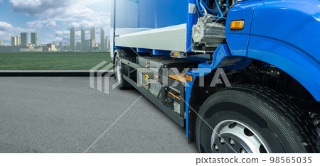 Electric truck with batteries. Electric truck with batteries. 98565035