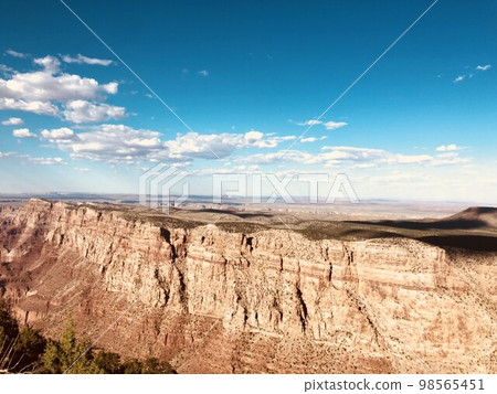 Wilderness as far as the eye can see in Colorado 98565451