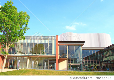 豐橋市的風景，豐橋藝術劇場PLAT 98565622