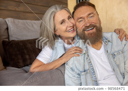 Happy and smiling mature man and woman 98568471