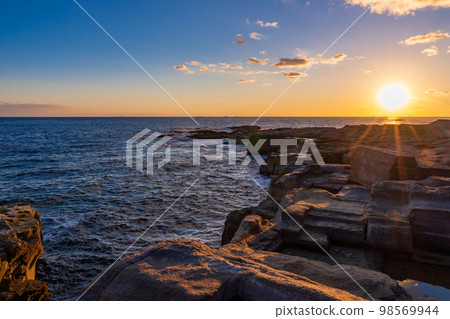 （靜岡縣）南伊豆Iruma Senjojiki，晚上的風景 98569944