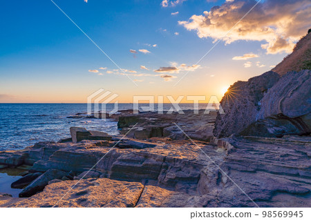 （靜岡縣）南伊豆Iruma Senjojiki，晚上的風景 98569945