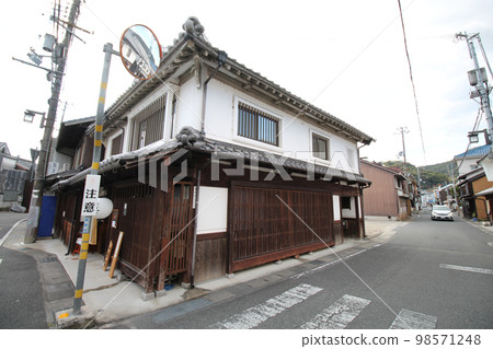 辰野街景,充滿日式風情的Cafe Gallery Yui,兵庫縣辰野市辰野町 辰野街景,充滿日式風情的Cafe Gallery Yui,兵庫縣辰野市辰野町 98571248