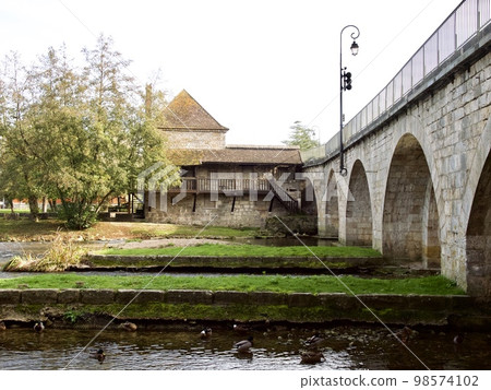 Moret sur Loing Moret sur Loing 98574102