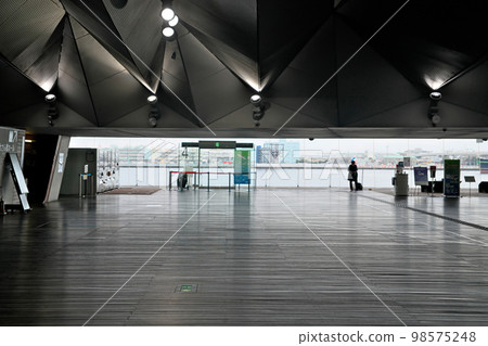 橫濱港大棧橋國際客運碼頭 橫濱港大棧橋國際客運碼頭 98575248