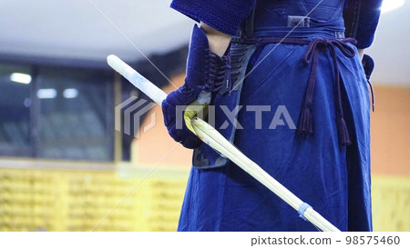 劍道竹劍站立(上) 劍道竹劍站立(上) 98575460