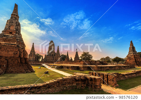 Historical ancient Architecture, Wat Chaiwattanaram old temple in Ayutthaya province Thailand 98576120