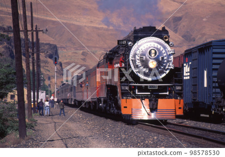 Lake Chamberlain, Washington SP4449 Delight Southern Pacific 98578530