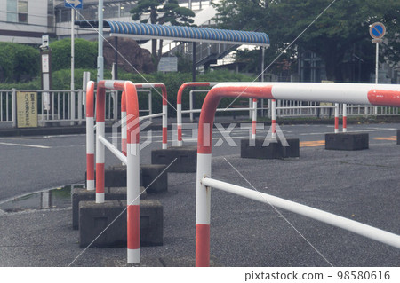 Guard pole guard rail Guard pole guard rail 98580616