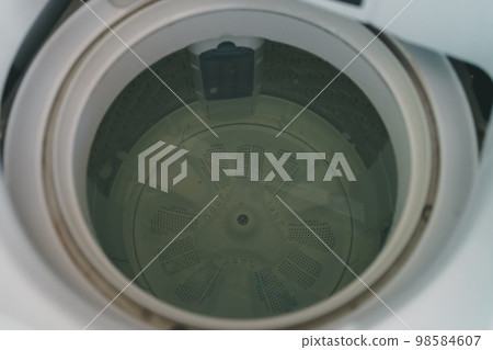 store water in the washing tub store water in the washing tub 98584607