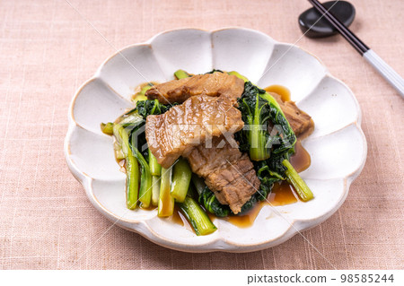 生蠔炒打醬肉 生蠔炒打醬肉 98585244