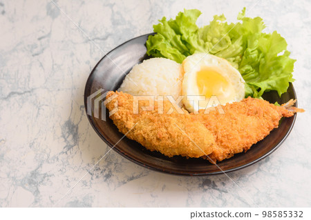 fish fry lunch fish fry lunch 98585332
