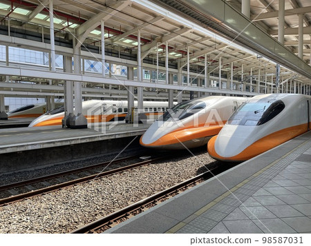 台灣高鐵左營站 98587031