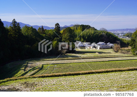 飛鳥之里二條山遠景藍天 98587768