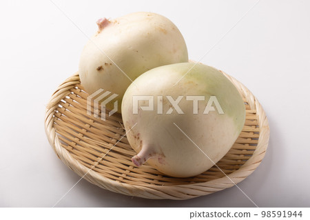 Red heart radish Red heart radish 98591944
