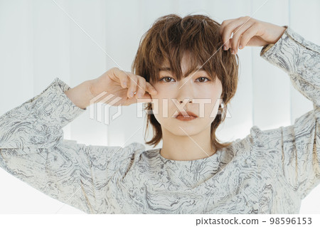 天生麗質的女人 天生麗質的女人 98596153