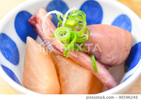 Izakaya Appetizer Squid Radish 98596248