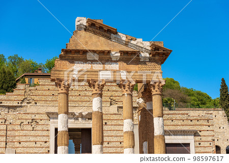 Roman Temple in Brescia Lombardy Italy - Capitolium or Tempio Capitolino 98597617