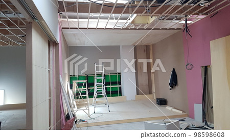 City, building, construction, interior, wood, interior, carpenter, nonflammable plaster, ladder, scaffolding 98598608