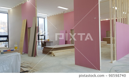 Construction site, interior, interior, carpenter, structure, non-combustible plaster 98598740