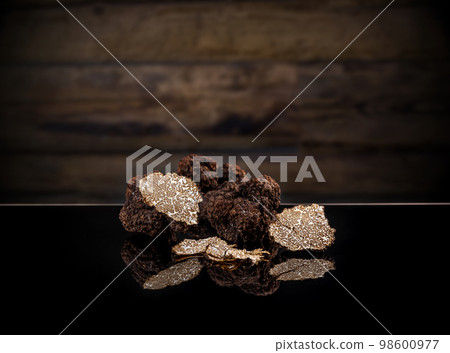 Black autumn truffles Black autumn truffles 98600977