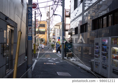 Scenery around Yotsuya 98601211