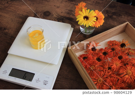 Handmade skin cream with calendula 98604129