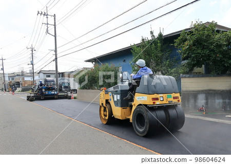 鋪路工作 98604624