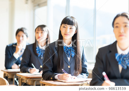 教室女高中生班 98613539