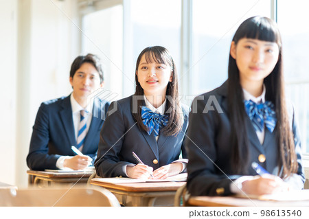 Classroom high school girl class 98613540