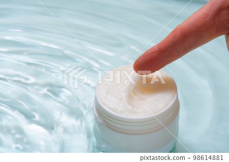 Water ripples, cosmetic bottles Water ripples, cosmetic bottles 98614881