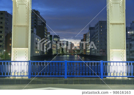 Hakozaki Town taken from Toyomi Bridge. 98616163