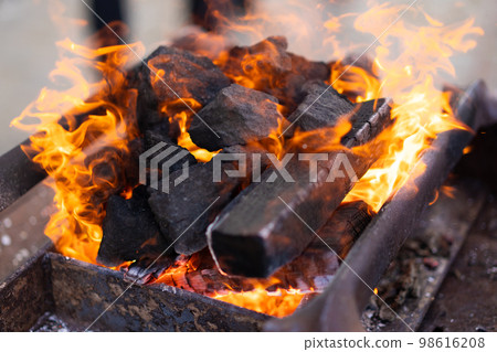 close up fire flame close up fire flame 98616208